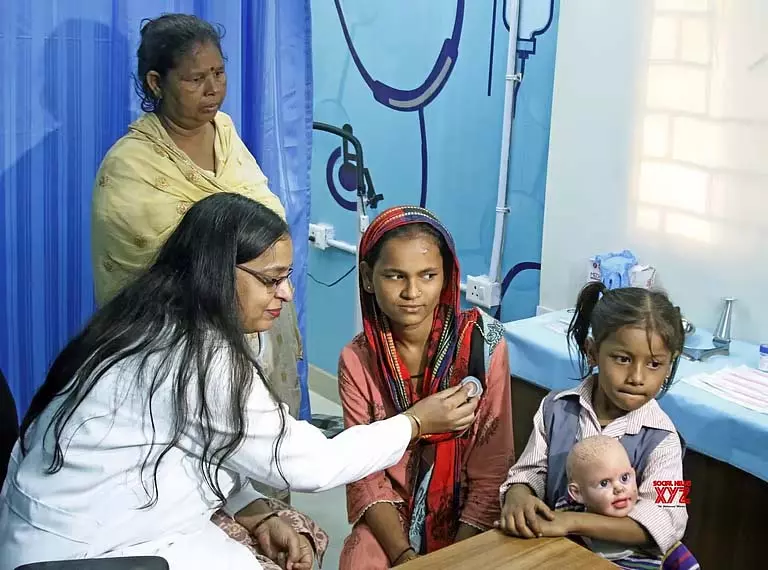 Delhi: आरोग्य मंदिर में मोहल्ला क्लिनिक की जगह होंगे निश्चित वेतन वाले डॉक्टर Delhi: आरोग्य मंदिर में मोहल्ला क्लिनिक की जगह होंगे निश्चित वेतन वाले डॉक्टर
