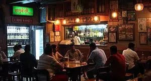 MP आबकारी विभाग ने जबलपुर में आहटों के खिलाफ कार्रवाई के लिए कमर कस ली MP आबकारी विभाग ने जबलपुर में आहटों के खिलाफ कार्रवाई के लिए कमर कस ली