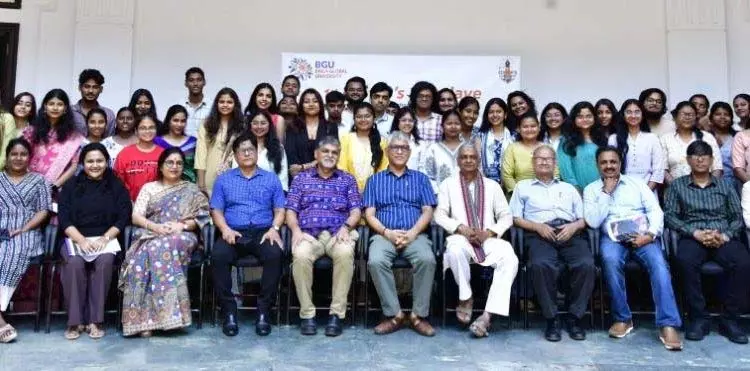Bhubaneswar: पत्रकारिता में आज बदलाव अधिक सत्पथी Bhubaneswar: पत्रकारिता में आज बदलाव अधिक सत्पथी