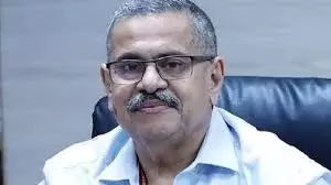 Kerala के मुख्य प्रधान सचिव केएम अब्राहम के खिलाफ एफआईआर दर्ज की Kerala के मुख्य प्रधान सचिव केएम अब्राहम के खिलाफ एफआईआर दर्ज की