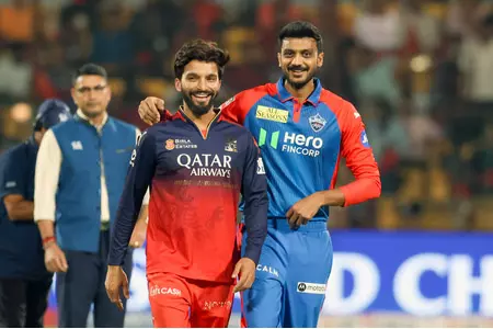 डीसी और आरसीबी एक उच्च-दांव वाले मुकाबले में आमने-सामने होंगे डीसी और आरसीबी एक उच्च-दांव वाले मुकाबले में आमने-सामने होंगे