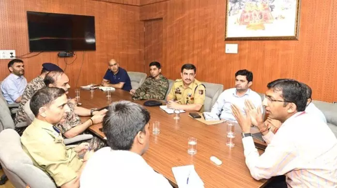 Jammu: श्राइन बोर्ड ने संयुक्त सुरक्षा समीक्षा की Jammu: श्राइन बोर्ड ने संयुक्त सुरक्षा समीक्षा की