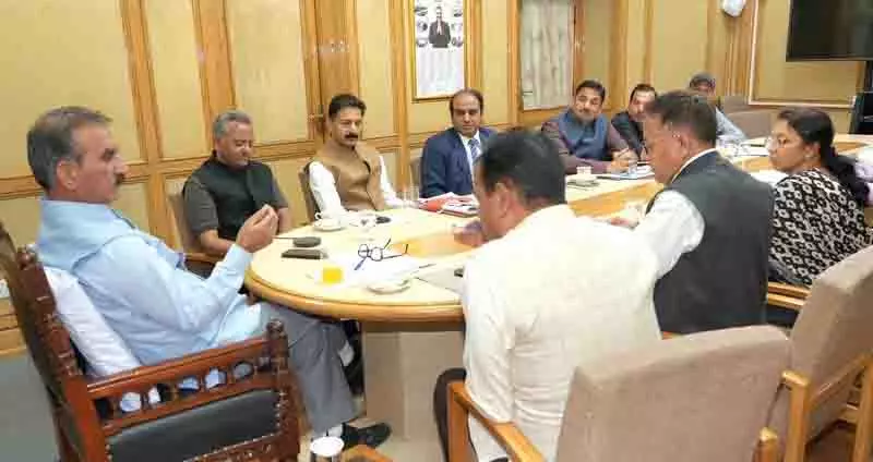CM ने वित्त विभाग को 30 अप्रैल से पहले ठेकेदारों का बकाया चुकाने को कहा CM ने वित्त विभाग को 30 अप्रैल से पहले ठेकेदारों का बकाया चुकाने को कहा