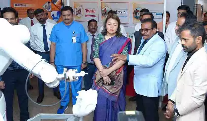 Hyderabad: दो दिवसीय अंतर्राष्ट्रीय शिखर सम्मेलन और लाइव कार्यशाला 2025 का उद्घाटन Hyderabad: दो दिवसीय अंतर्राष्ट्रीय शिखर सम्मेलन और लाइव कार्यशाला 2025 का उद्घाटन