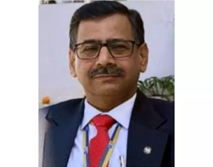 निधि गुप्ता ने SDM LIC श्रीनगर डिवीजन का कार्यभार संभाला निधि गुप्ता ने SDM LIC श्रीनगर डिवीजन का कार्यभार संभाला