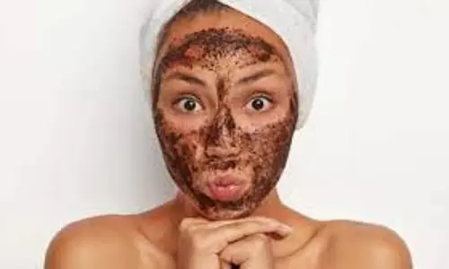 Skin Care: डार्क सर्कल्स से लेकर ब्लैकहेड्स तक, कॉफी दिलाएगी इन तीन स्किन प्रॉब्लम्स से छुटकारा, जानें कैसे Skin Care: डार्क सर्कल्स से लेकर ब्लैकहेड्स तक, कॉफी दिलाएगी इन तीन स्किन प्रॉब्लम्स से छुटकारा, जानें कैसे