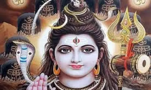 Masik Shivratri Vrat Katha: मासिक शिवरात्रि के दिन सुनें ये व्रत कथा, विवाह में आ रही रुकावटें होंगी दूर