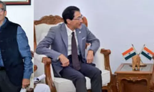 इजरायल और जापान के राजदूतों की रक्षा सचिव से मुलाकात, भारत के साथ जताई एकजुटता इजरायल और जापान के राजदूतों की रक्षा सचिव से मुलाकात, भारत के साथ जताई एकजुटता