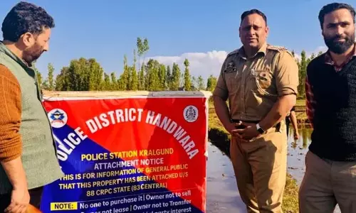 हंदवाड़ा में पाकिस्तान स्थित आतंकी आका की संपत्ति कुर्क: Police