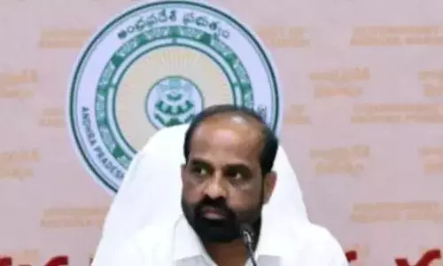 AP: स्वास्थ्य मंत्री ने ड्यूटी में लापरवाही बरतने के लिए छह राज्य डॉक्टरों की जांच के आदेश दिए