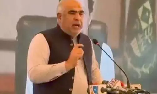 PTI ने मनाया 29वां स्थापना दिवस, इमरान खान की रिहाई की मांग