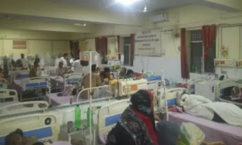 Haldwani: तेज़ी से फैल रहा वायरल फीवर, अस्पतालों में बेड की हो रही किल्लत