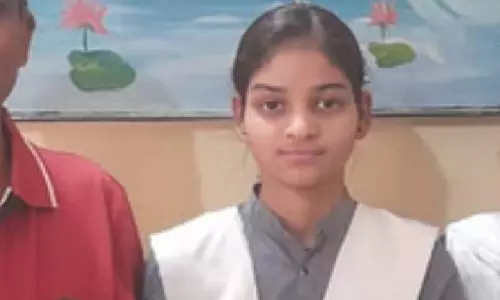 Bareilly की प्रशंसा ने जिले में टॉप किया, 96% अंक से साबित किया अपना दम Bareilly की प्रशंसा ने जिले में टॉप किया, 96% अंक से साबित किया अपना दम