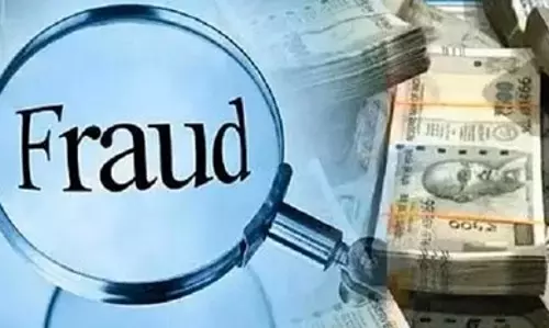 Lucknow: इंफ्रा हाउसिंग में करोड़ों का घोटाला, पूर्व डायरेक्टर और भांजे पर FIR