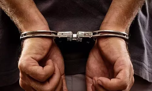 Delhi Police ने अंतरराज्यीय हथियार तस्करी रैकेट का किया भंडाफोड़, लाइसेंसधारी डीलर शामिल