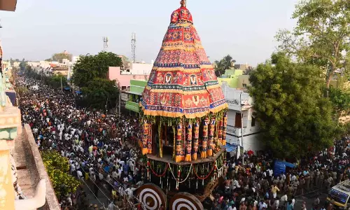 Trichy के श्रीरंगम मंदिर में भक्तों ने चिथिरई कार उत्सव मनाया