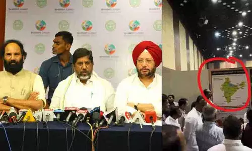 Hyderabad में भारत सम्मेलन में शीर्ष नेताओं की अनुपस्थिति और भारत मानचित्र विवाद से कांग्रेस शर्मिंदा Hyderabad में भारत सम्मेलन में शीर्ष नेताओं की अनुपस्थिति और भारत मानचित्र विवाद से कांग्रेस शर्मिंदा