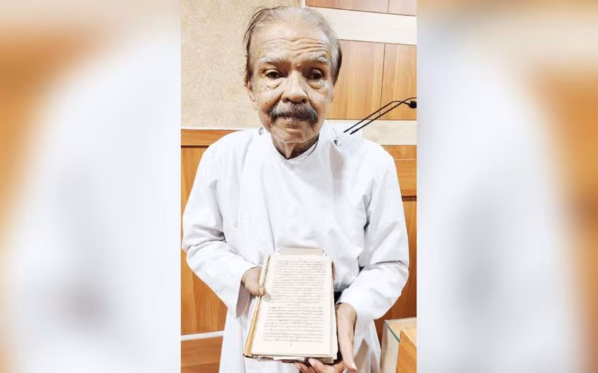 Kerala : डॉ. हरमन गुंडर्ट की 174 साल पुरानी किताब अभी भी थालास्सेरी में सुरक्षित Kerala : डॉ. हरमन गुंडर्ट की 174 साल पुरानी किताब अभी भी थालास्सेरी में सुरक्षित