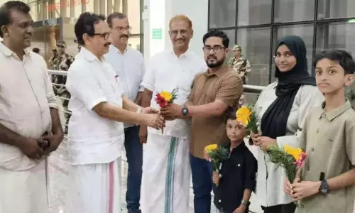 शराब के नशे में धुत बेटे ने मां को चाकू मार दिया, जिससे वह घायल हो गई शराब के नशे में धुत बेटे ने मां को चाकू मार दिया, जिससे वह घायल हो गई