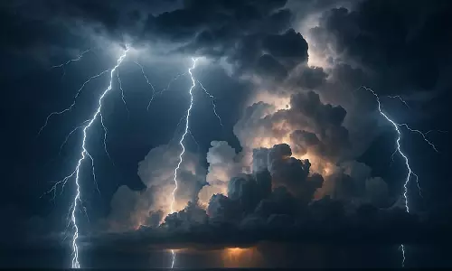 बंगाल में भीषण गर्मी के बाद शनिवार से आंधी-तूफान आने की संभावना: IMD बंगाल में भीषण गर्मी के बाद शनिवार से आंधी-तूफान आने की संभावना: IMD