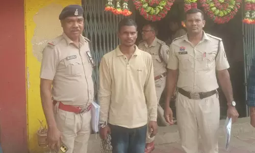 चिकन सेंटर के कर्मचारी की हत्या, आरोपी युवक गिरफ्तार