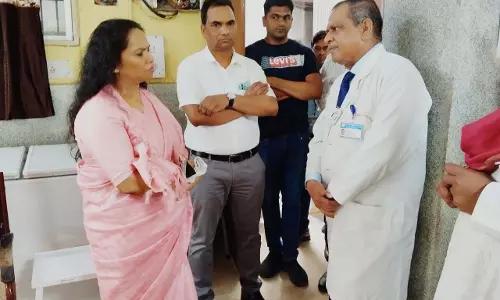आयुक्त चिकित्सा शिक्षा शिखा राजपूत तिवारी ने अंबेडकर अस्पताल का किया निरीक्षण