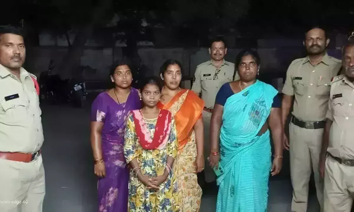 Andhra: आत्मकुर पुलिस ने मामला दर्ज करने के कुछ ही मिनटों के भीतर लापता महिला को ढूंढ निकाला