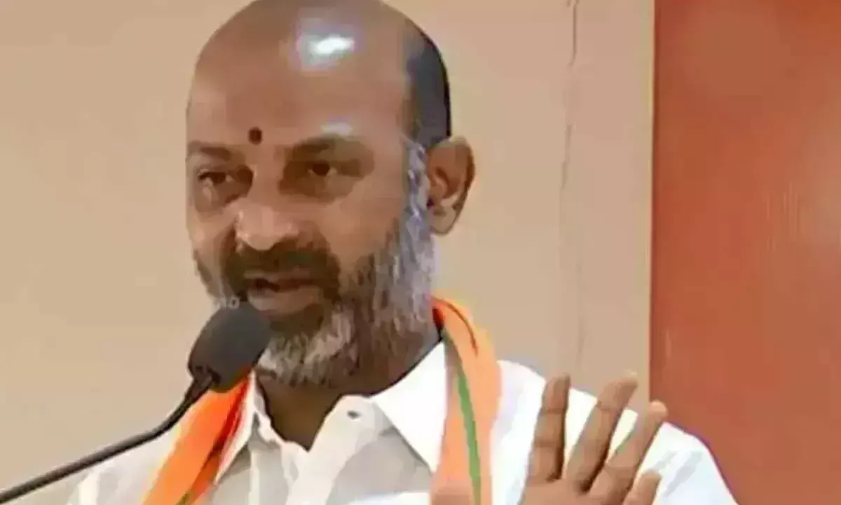 Union Minister ने हैदराबाद में रोजगार मेले में रोजगार सृजन और राष्ट्रीय सुरक्षा पर जोर दिया Union Minister ने हैदराबाद में रोजगार मेले में रोजगार सृजन और राष्ट्रीय सुरक्षा पर जोर दिया