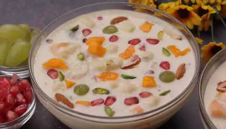 Fruit Kheer: पोषण और स्वाद से भरपूर इस डिश Fruit Kheer: पोषण और स्वाद से भरपूर इस डिश