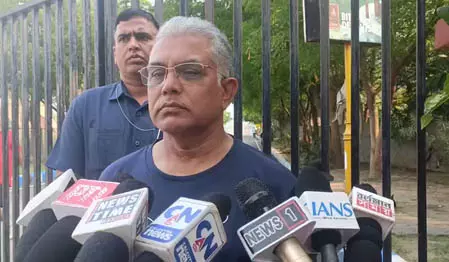 दिलीप घोष का बिलावल भुट्टो के बयान पर पलटवार, बोले- खून तो पाकिस्तान में बह रहा है दिलीप घोष का बिलावल भुट्टो के बयान पर पलटवार, बोले- खून तो पाकिस्तान में बह रहा है