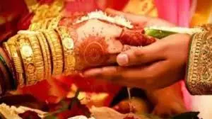 Shahjahanpur में नाबालिग की शादी रुकवाई, पुलिस ने की कार्रवाई Shahjahanpur में नाबालिग की शादी रुकवाई, पुलिस ने की कार्रवाई