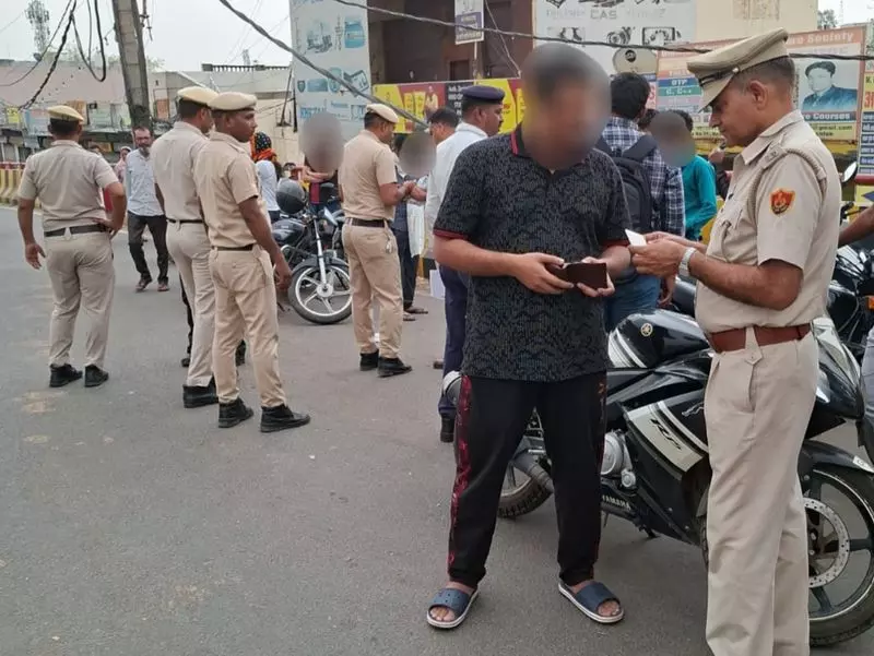 Haryana : रोहतक में 27,161 वाहनों का चालान Haryana : रोहतक में 27,161 वाहनों का चालान