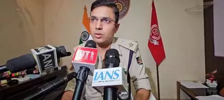 Odisha वीजा निरस्तीकरण के बाद 12 पाकिस्तानी नागरिकों को वापस भेजने की प्रक्रिया शुरू की Odisha वीजा निरस्तीकरण के बाद 12 पाकिस्तानी नागरिकों को वापस भेजने की प्रक्रिया शुरू की