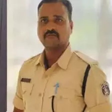 आरक्षक को दुर्ग एसएसपी ने नौकरी से निकाला, बर्खास्त आदेश जारी आरक्षक को दुर्ग एसएसपी ने नौकरी से निकाला, बर्खास्त आदेश जारी