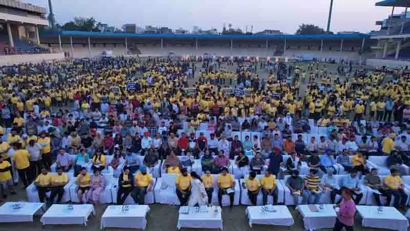 Jalandhar: ‘दौरदा पंजाब’ मैराथन में सैकड़ों लोगों ने नशे के खिलाफ हाथ मिलाया Jalandhar: ‘दौरदा पंजाब’ मैराथन में सैकड़ों लोगों ने नशे के खिलाफ हाथ मिलाया