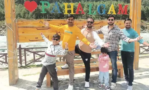 नई उम्मीदों के साथ पर्यटक पहलगाम की ओर लौटे