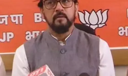 अनुराग ठाकुर का पाकिस्तान पर जुबानी हमला, गीदड़ भभकियों से कुछ नहीं होगा