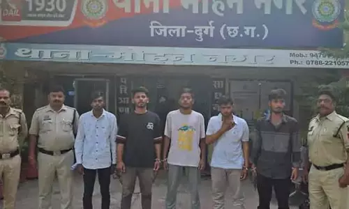 बलवा करने वाले 7 युवक गिरफ्तार, आरोपियों में 2 नाबालिग भी बलवा करने वाले 7 युवक गिरफ्तार, आरोपियों में 2 नाबालिग भी