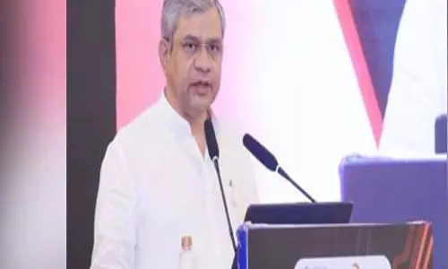 एआई कोष पर 350 एआई डेटासेट अपलोड किए गए, आईआईटी द्वारा 4 एआई उपकरण विकसित किए गए: मंत्री एआई कोष पर 350 एआई डेटासेट अपलोड किए गए, आईआईटी द्वारा 4 एआई उपकरण विकसित किए गए: मंत्री