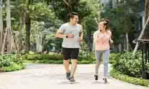 Fitness Tips: वॉक करते समय न करें ये गलतियां, वरना नहीं मिलेगा कोई फायदा Fitness Tips: वॉक करते समय न करें ये गलतियां, वरना नहीं मिलेगा कोई फायदा