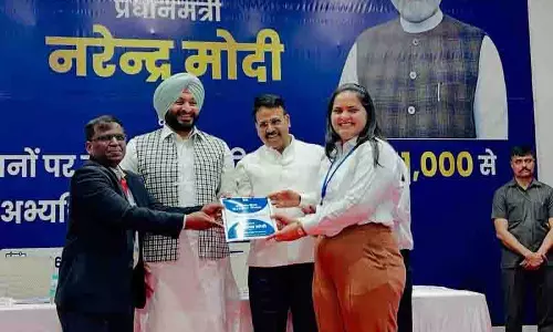 लुधियाना के मतदाताओं से जुड़े रहें, Bittu ने सांसद राजा वड़िंग से कहा