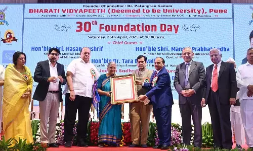 भारती विद्यापीठ डीम्ड यूनिवर्सिटी ने डॉ. तारा भावलकर को जीवन साधना गौरव पुरस्कार से सम्मानित किया