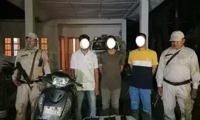 Manipur में केसीपी-पीडब्ल्यूजी के 5 लोग गिरफ्तार Manipur में केसीपी-पीडब्ल्यूजी के 5 लोग गिरफ्तार