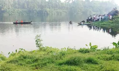 मुदिक्कल डिपो पियर पर कोई खतरे की चेतावनी नहीं