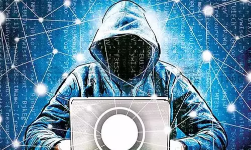 साइबरस्पेस अपराधों से भरा है; मामले व्यापक