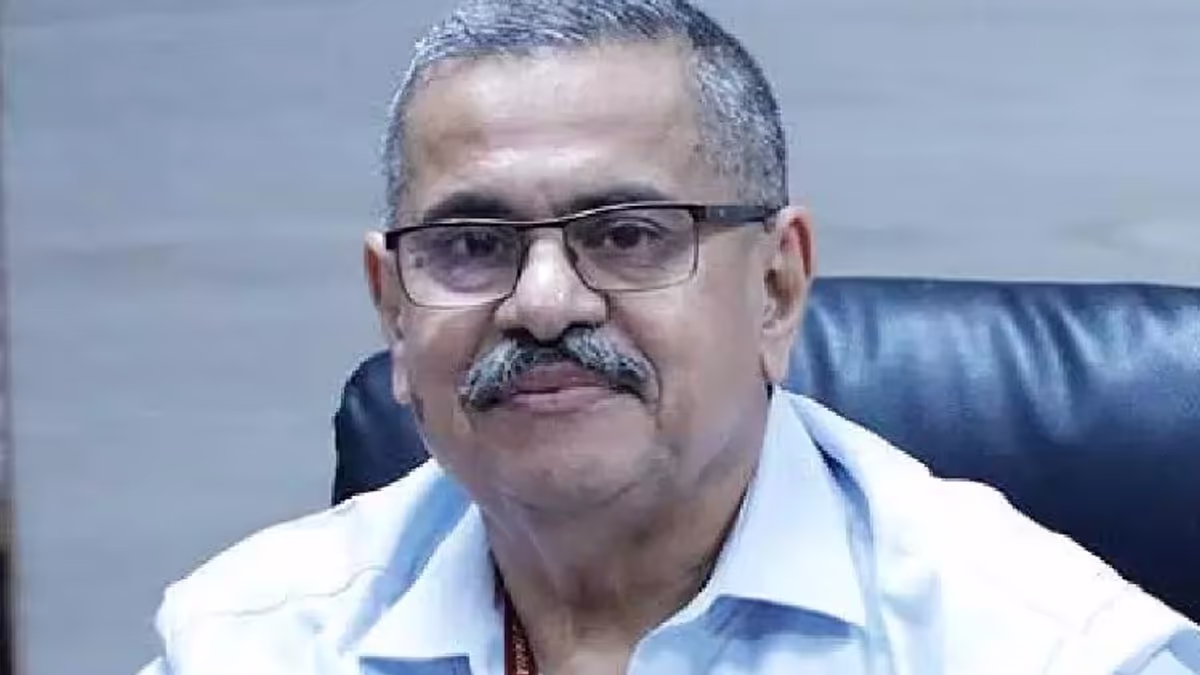 Kerala के मुख्य प्रधान सचिव केएम अब्राहम के खिलाफ एफआईआर दर्ज की Kerala के मुख्य प्रधान सचिव केएम अब्राहम के खिलाफ एफआईआर दर्ज की