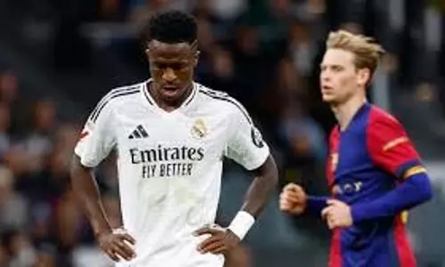 पैलेस ने विला को 3-0 से हराकर एफए कप के फाइनल में प्रवेश किया पैलेस ने विला को 3-0 से हराकर एफए कप के फाइनल में प्रवेश किया