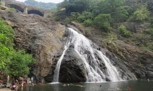 Dudhsagar नदी हादसा: पिकनिक मनाते समय 21 वर्षीय युवक डूबा