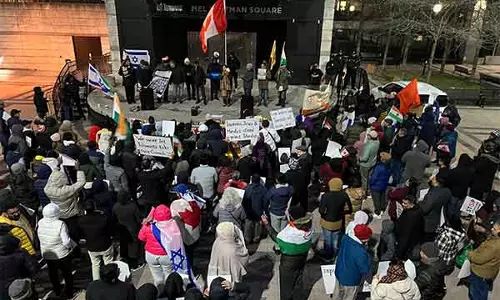 टोरंटो में विशाल जनसभा में कनाडा से कश्मीर हमले के बाद पाकिस्तान को आतंकवादी देश घोषित करने की अपील की गई