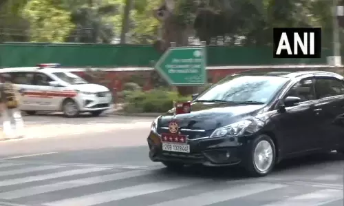 रक्षा मंत्री राजनाथ सिंह के आवास पर पहुंचे सीडीएस जनरल अनिल चौहान